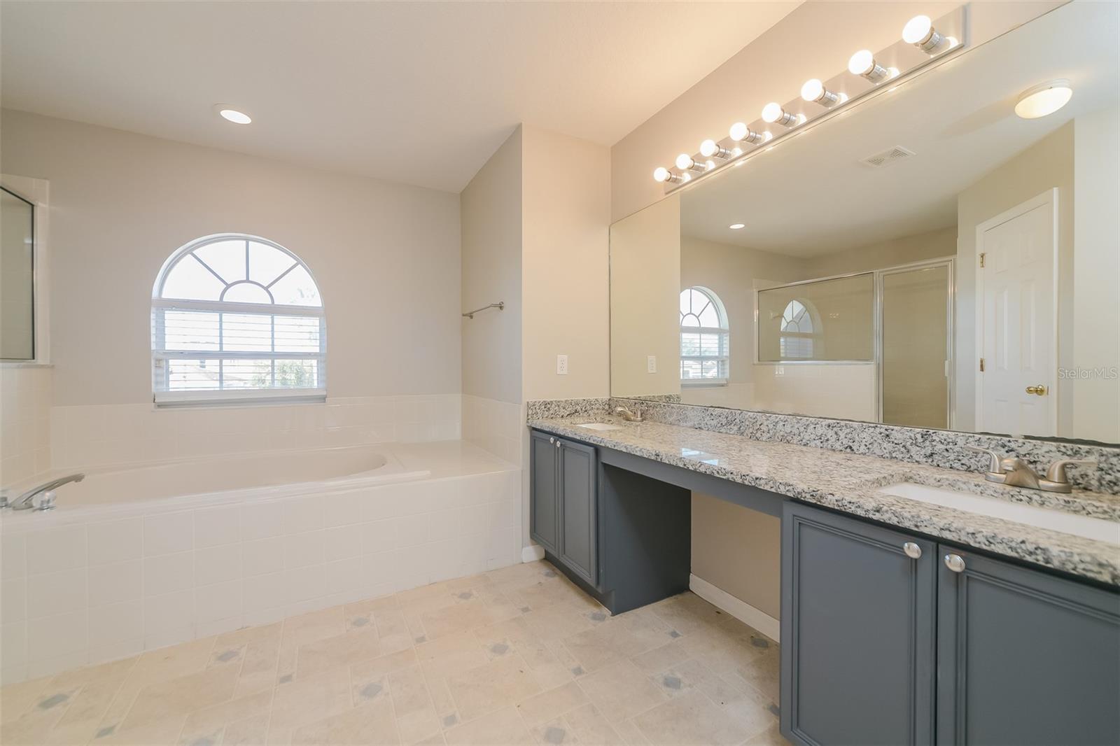 BANYAN COVE AT CYPRESS WOODS - Residential