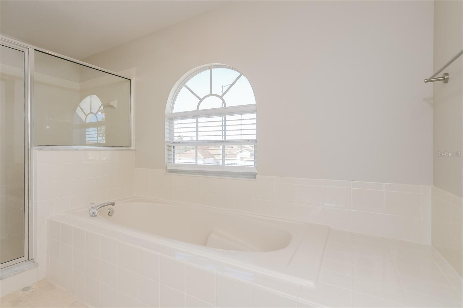 BANYAN COVE AT CYPRESS WOODS - Residential