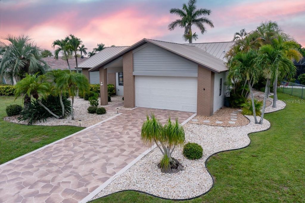 Photo of 915 Don Juan Court, Punta Gorda, FL 33950 (MLS # C7514349)