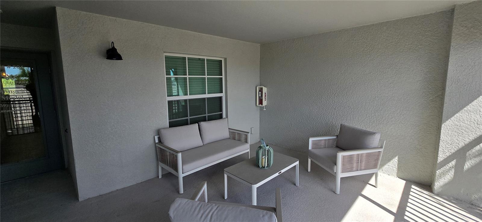 VERANDA I/WELLEN PARK PH I BLDG - Residential