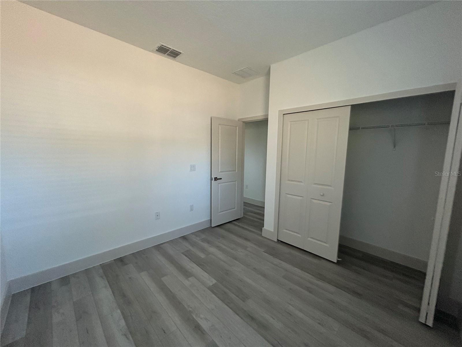 CITRUS SPGS UNIT 08 - Residential