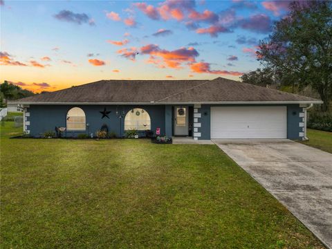 A home in LAKELAND