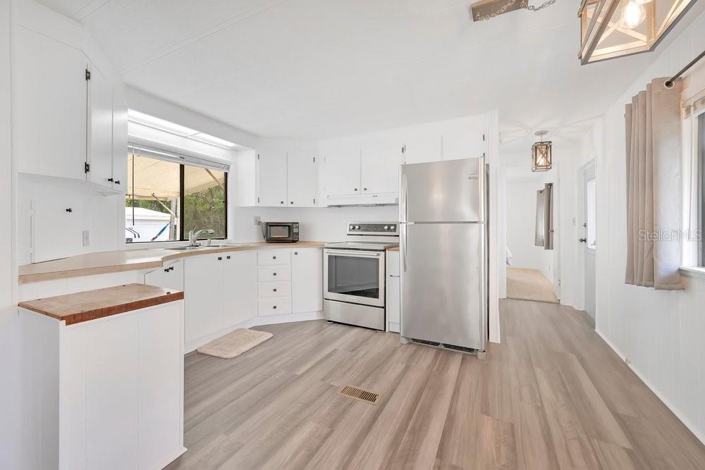 MARTIN ESTATES - Residential