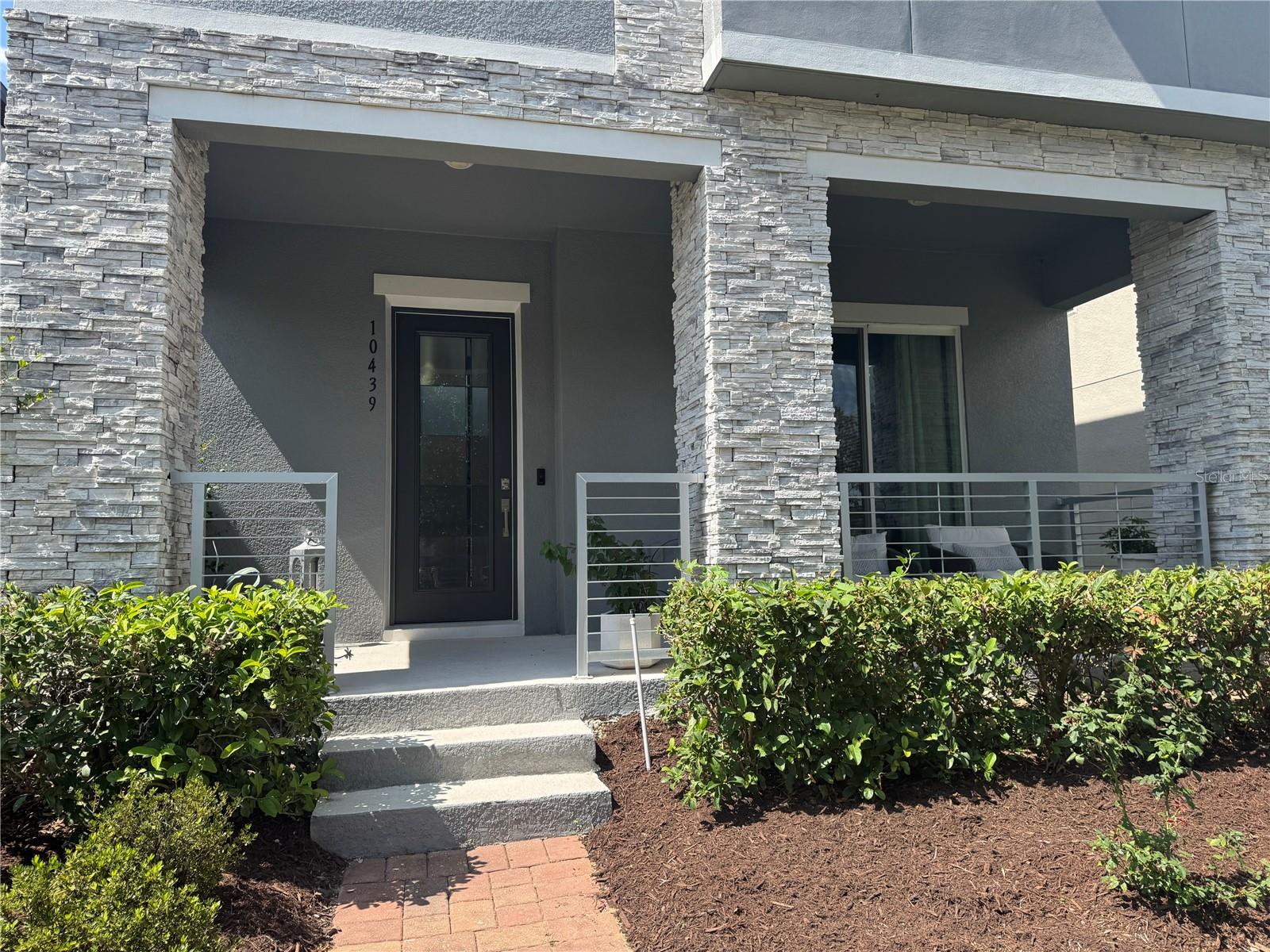 10439 AUSTRINA OAK LOOP