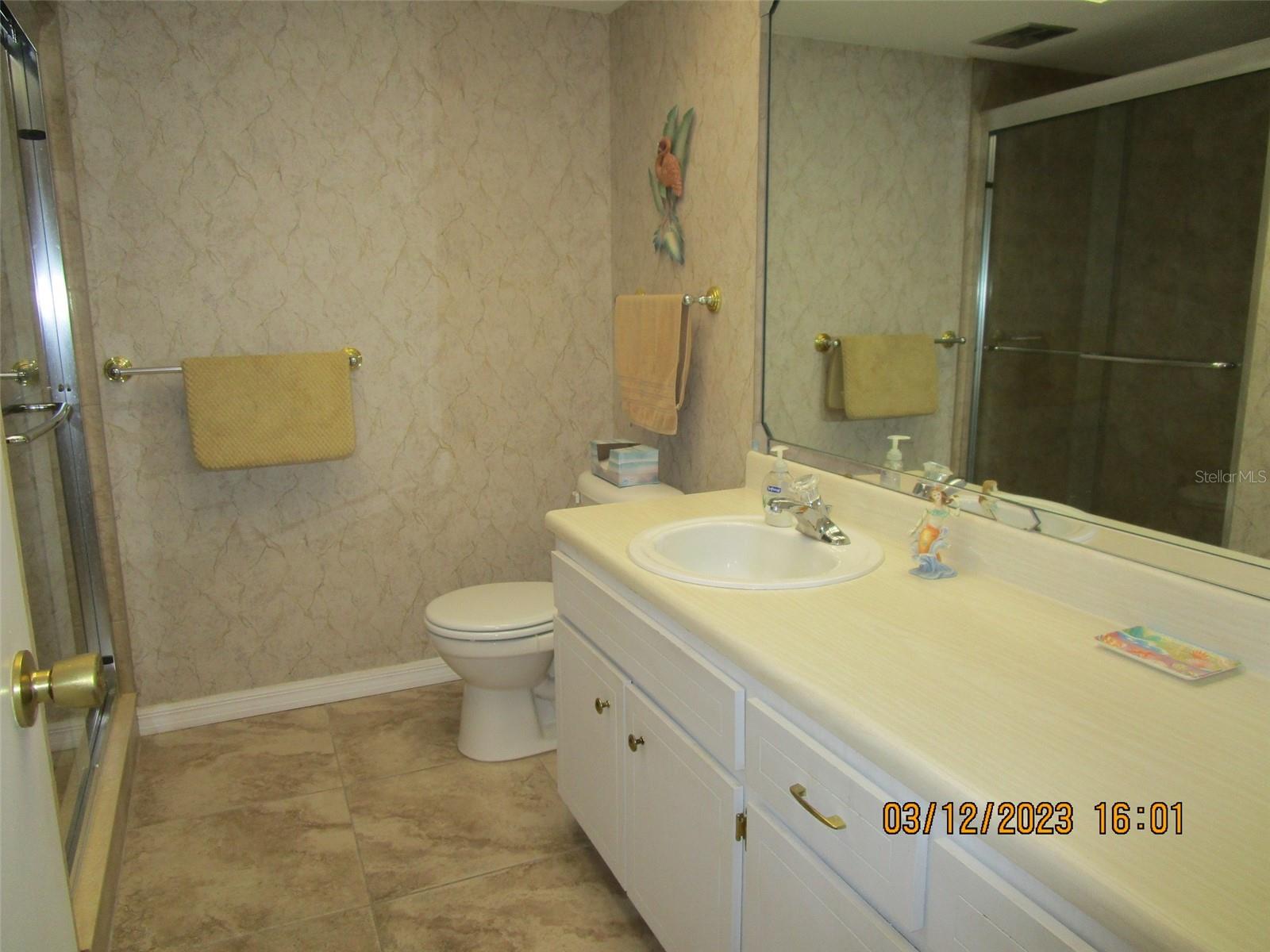 Photo 15 of 27 of 1614 BERWICK CT A house