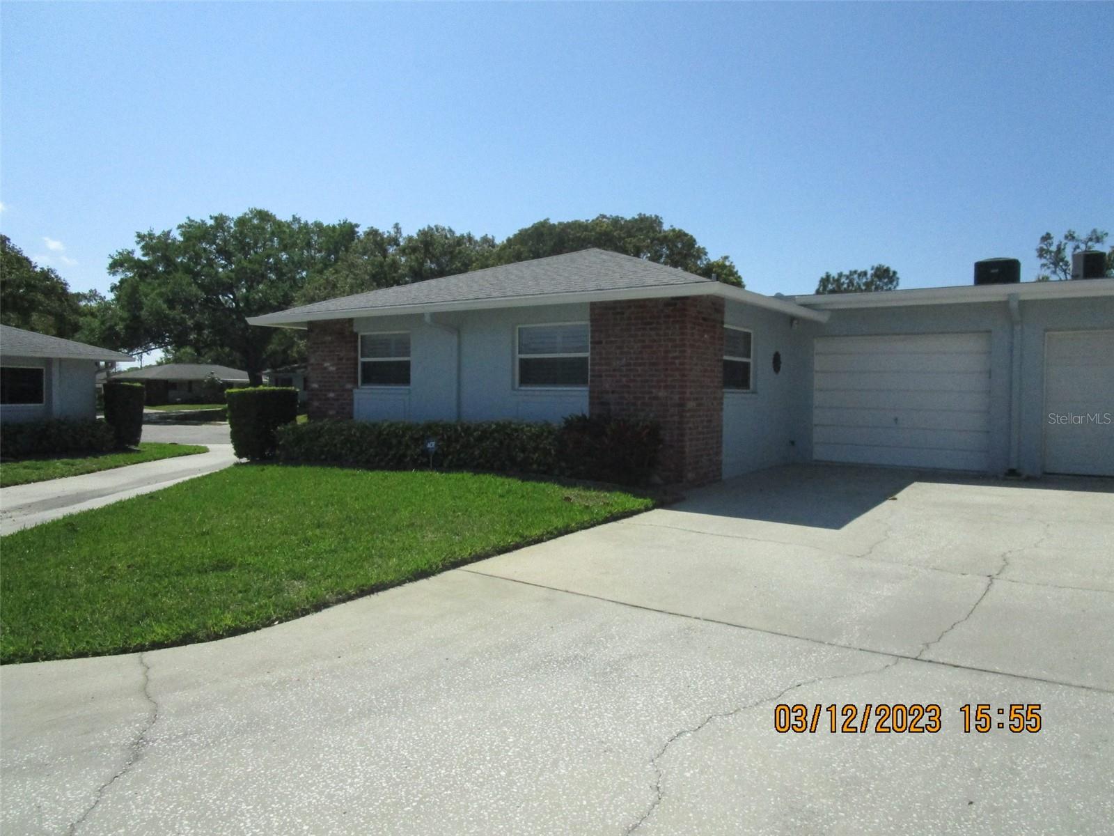 Photo 16 of 27 of 1614 BERWICK CT A house