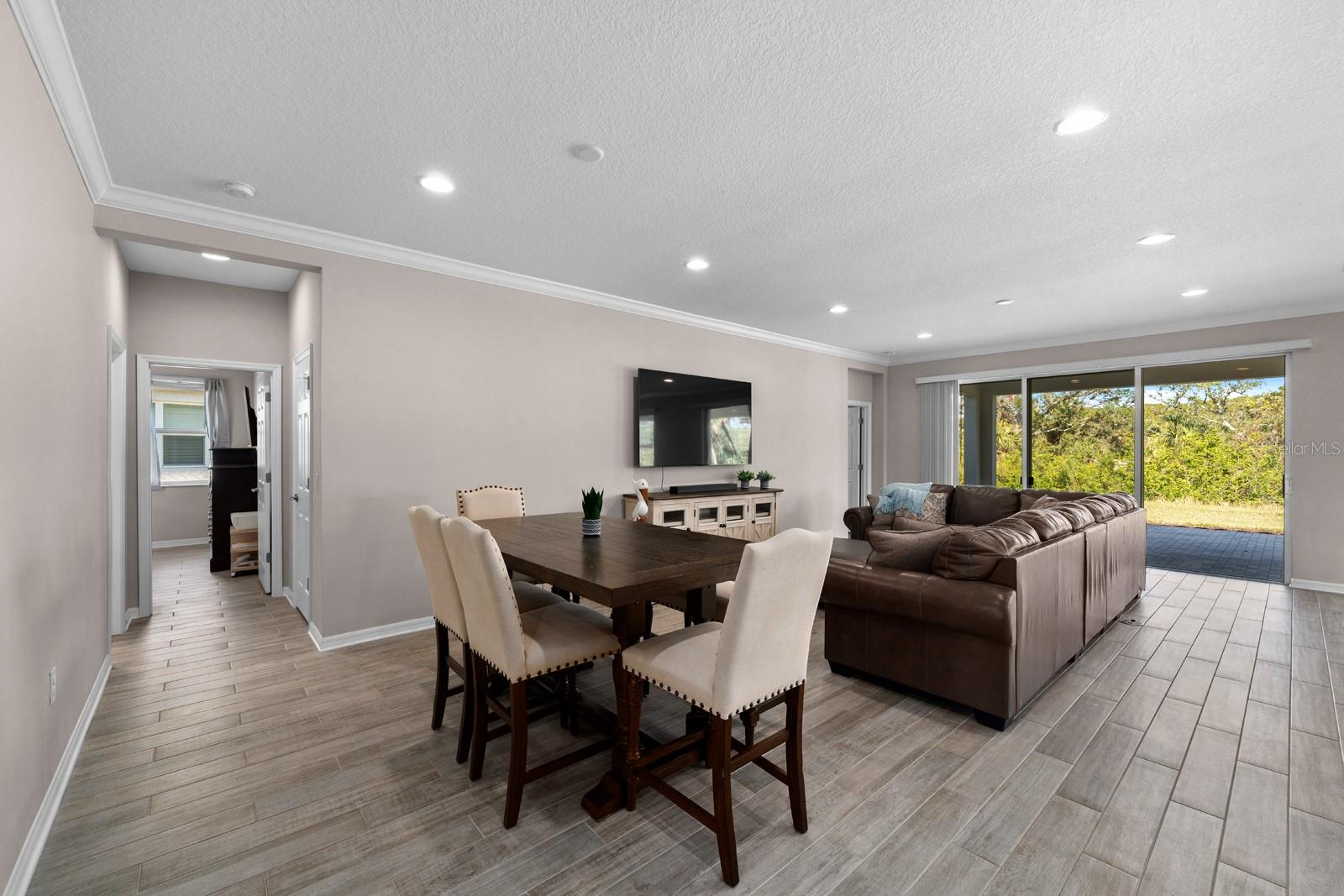 OASIS/WEST VLGS PH 2 - Residential