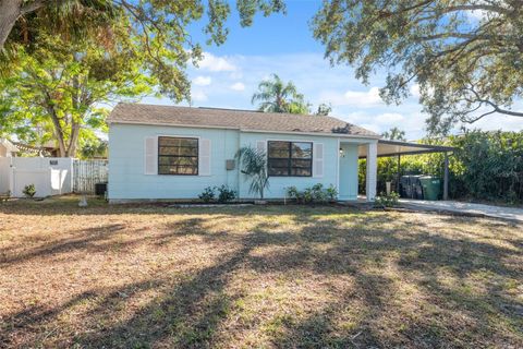 A home in TAMPA