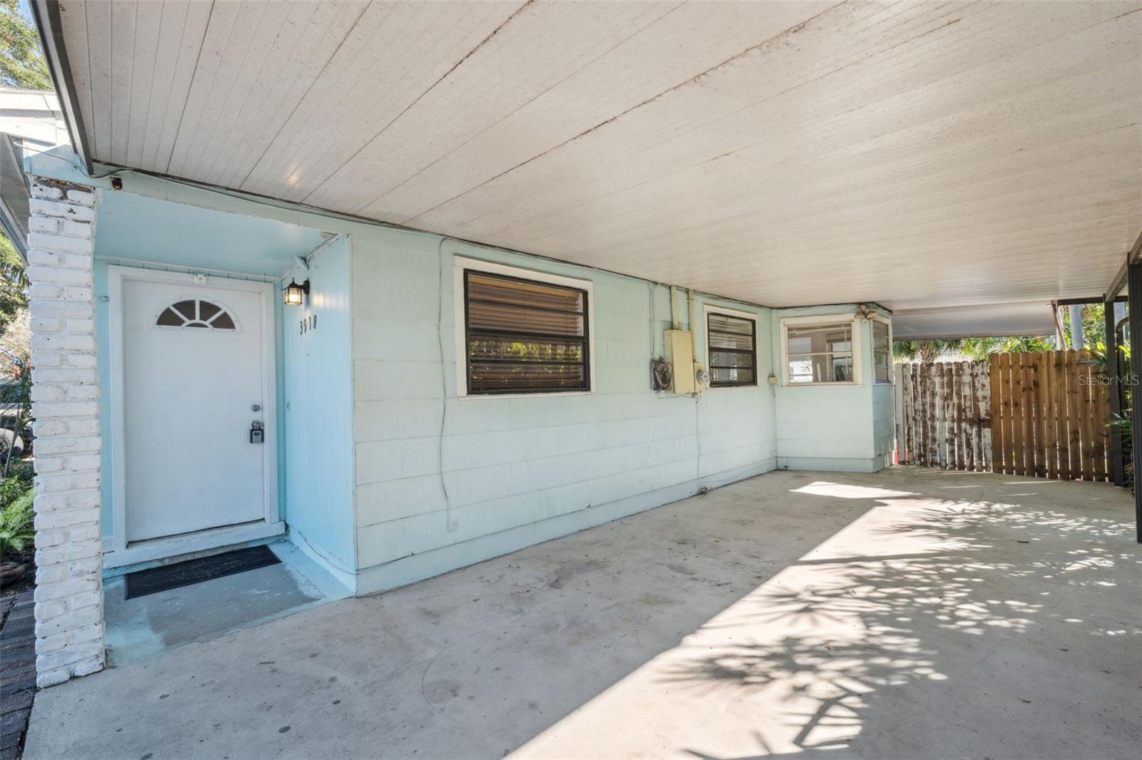 3918 W FIG STREET
