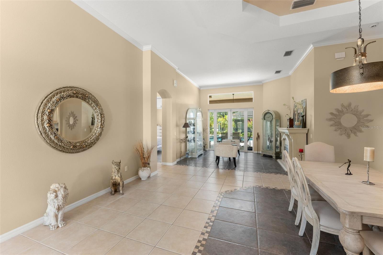 3833 EMERALD ESTATES CIRCLE