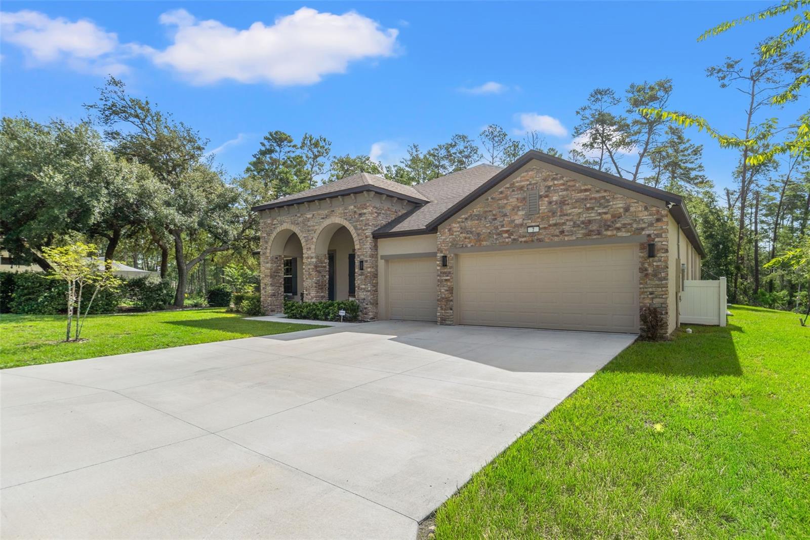 7 BELLIS COURT