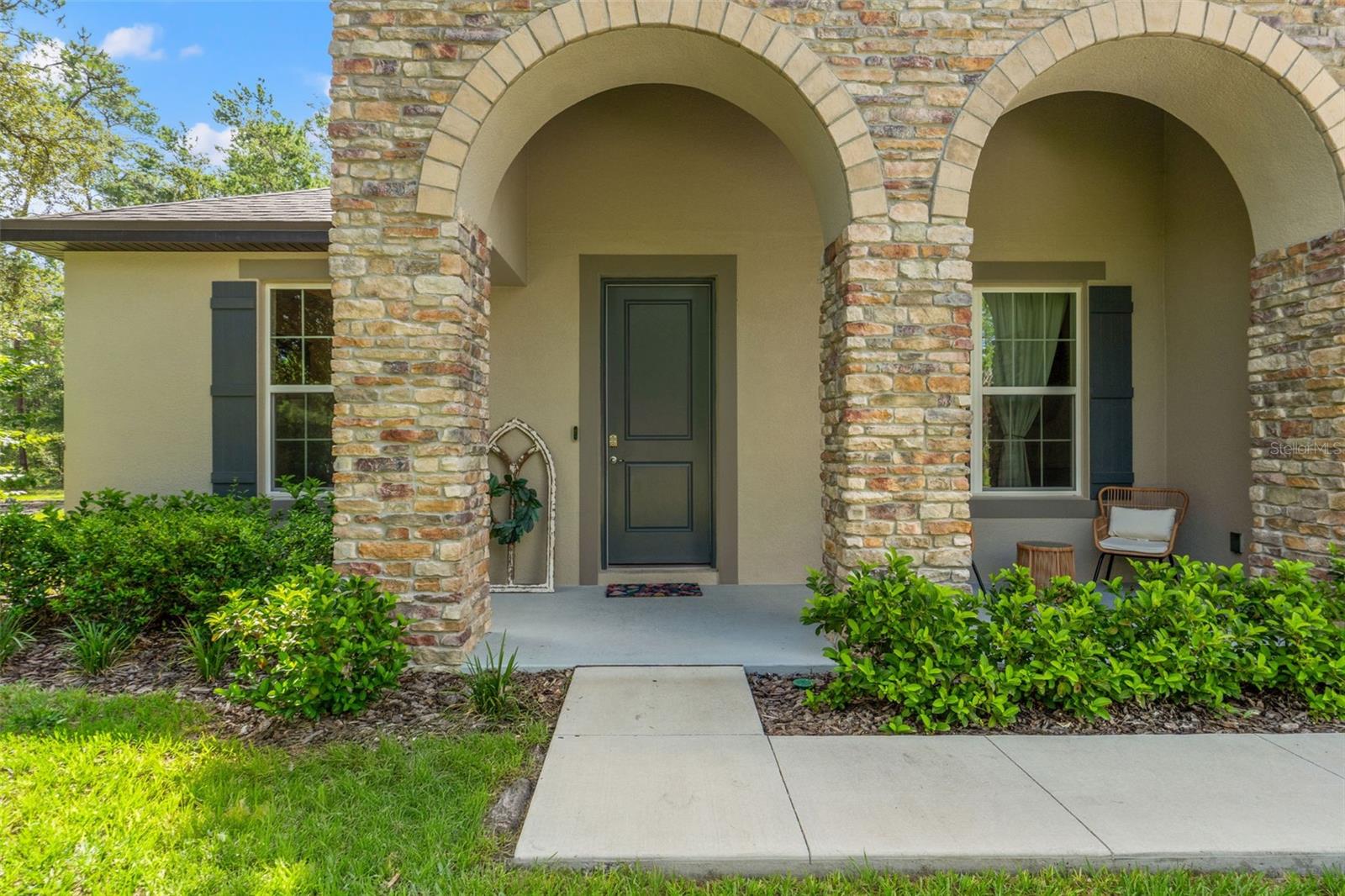 7 BELLIS COURT