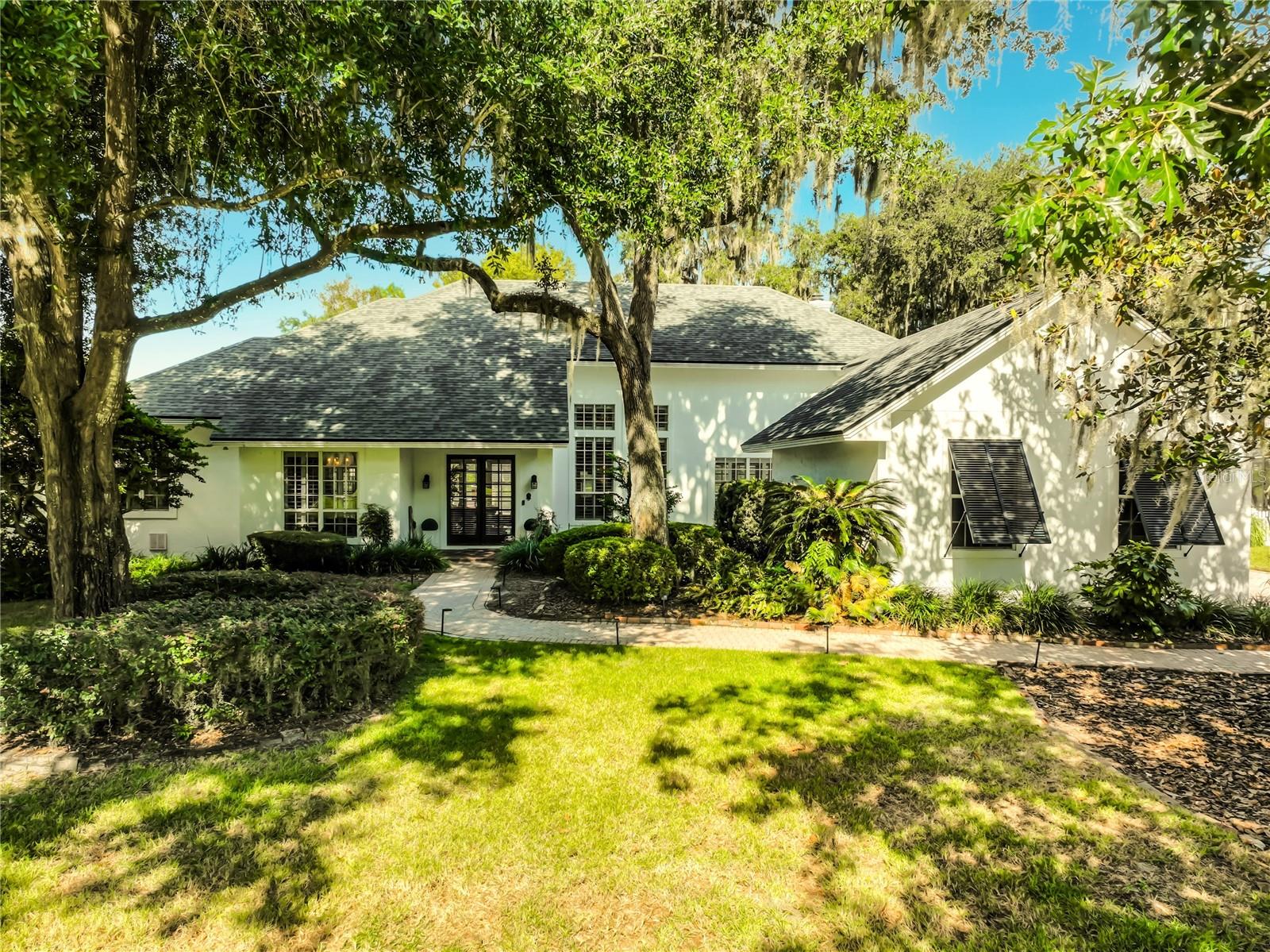 972 OAKPOINT CIRCLE