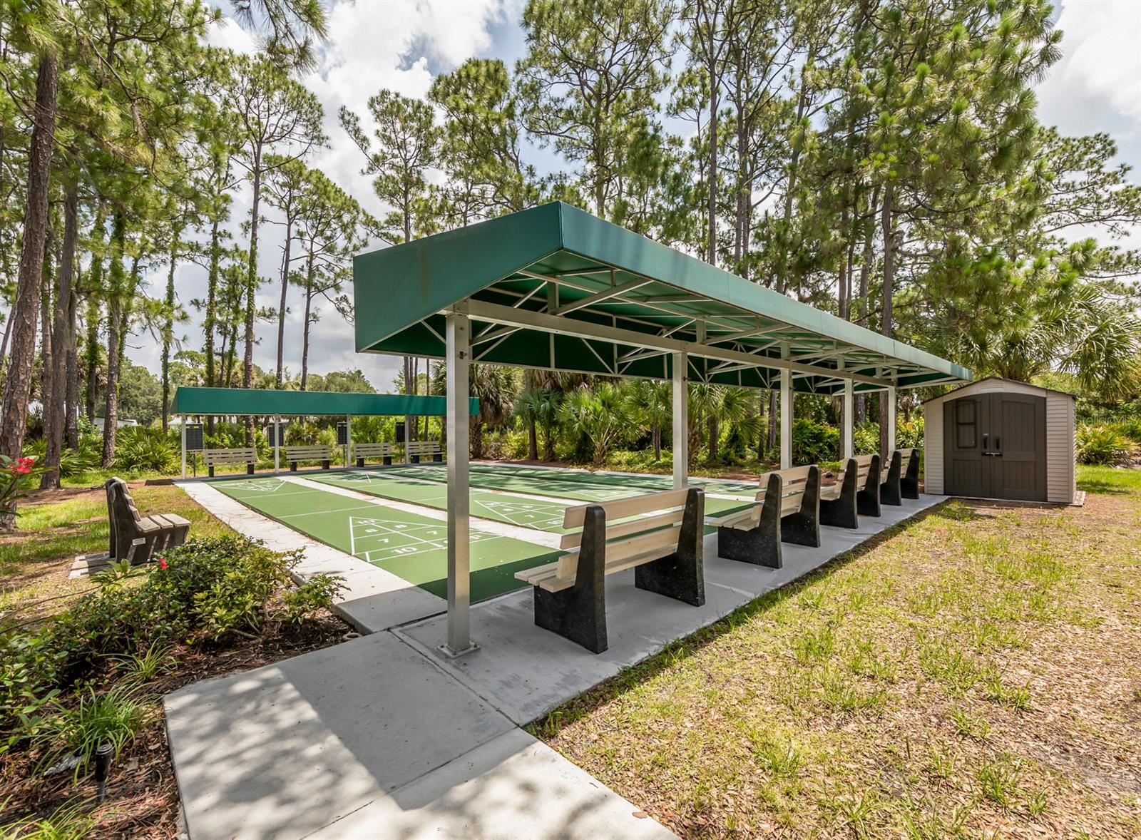RIVERWALK MHP CO-OP - Residential