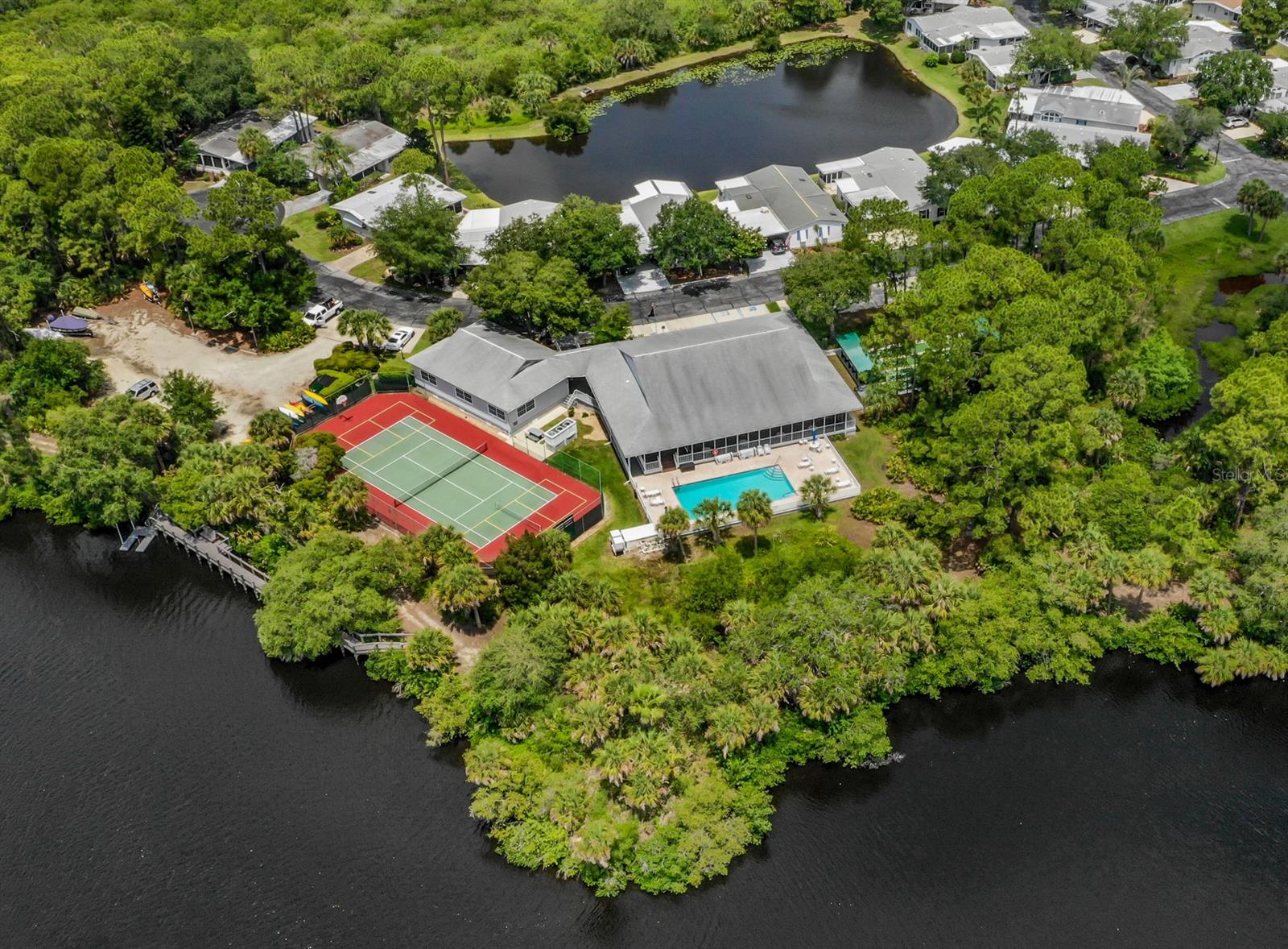 RIVERWALK MHP CO-OP - Residential