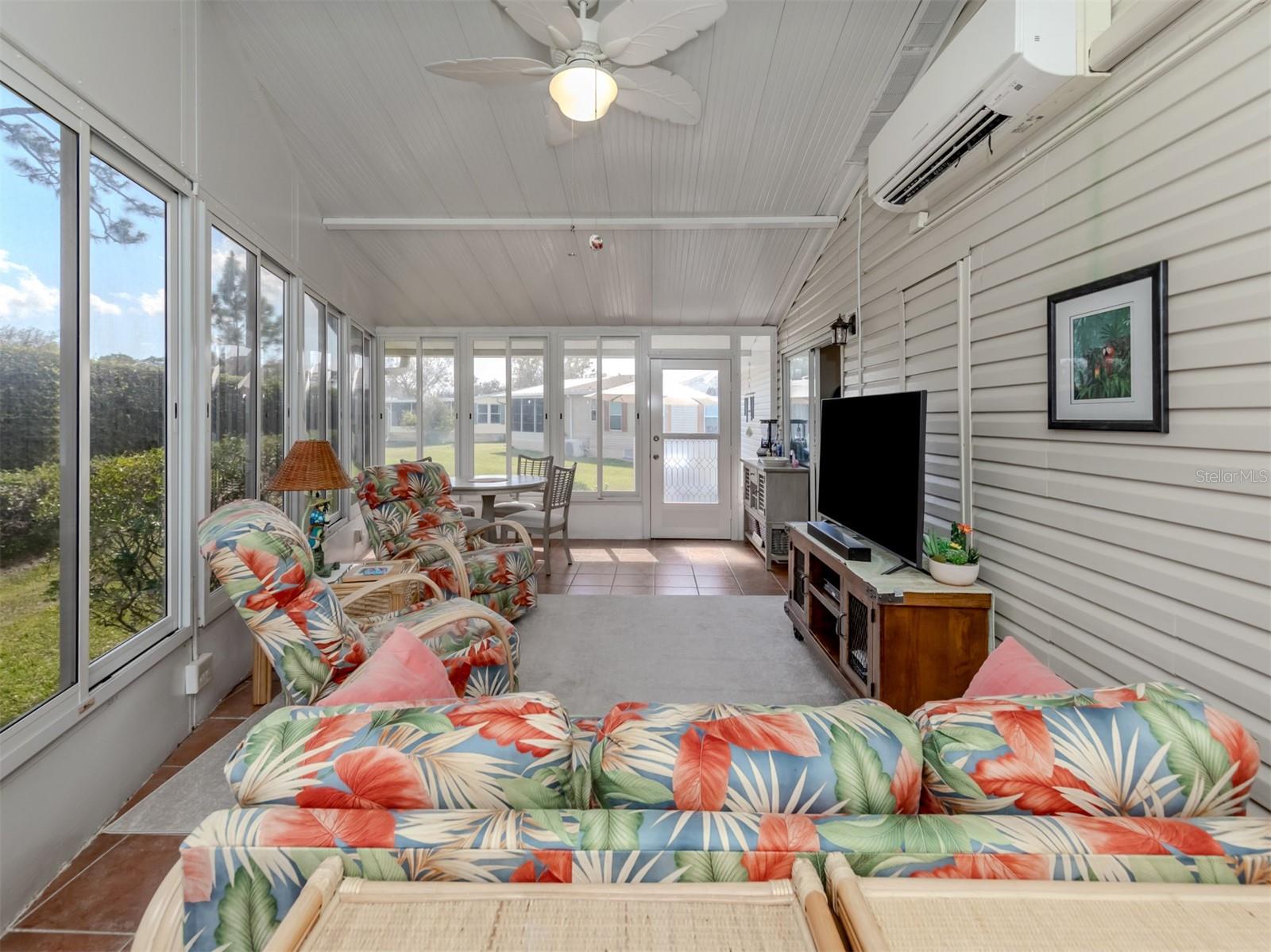 RIVERWALK MHP CO-OP - Residential