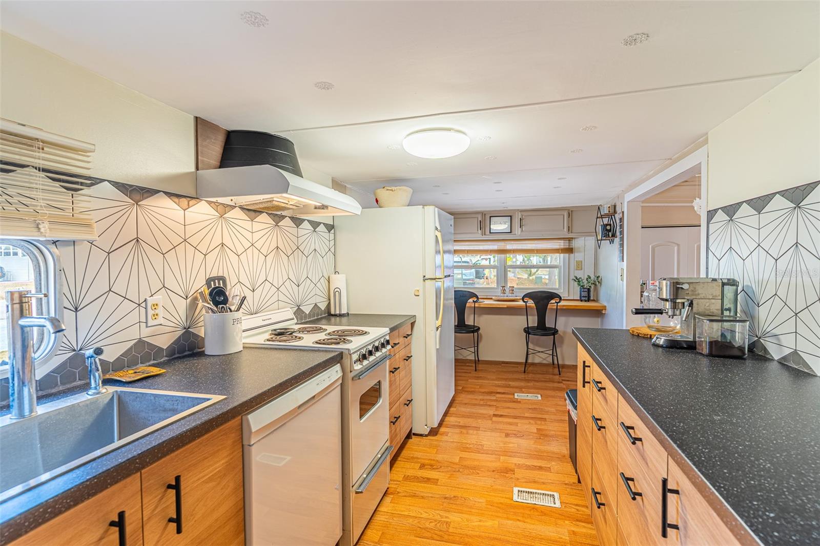 77 SILVERSIDES STREET