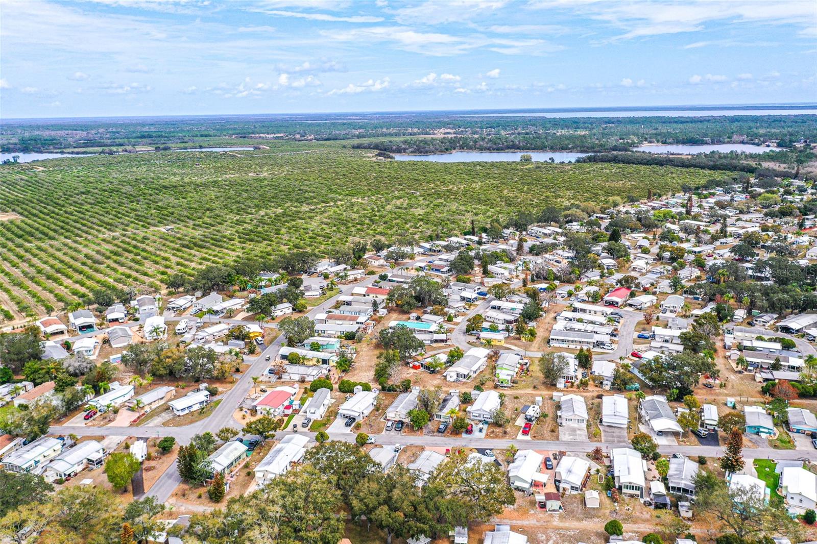 SADDLEBAG LAKE - Residential
