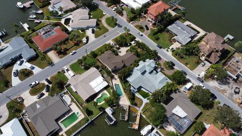 A home in LARGO