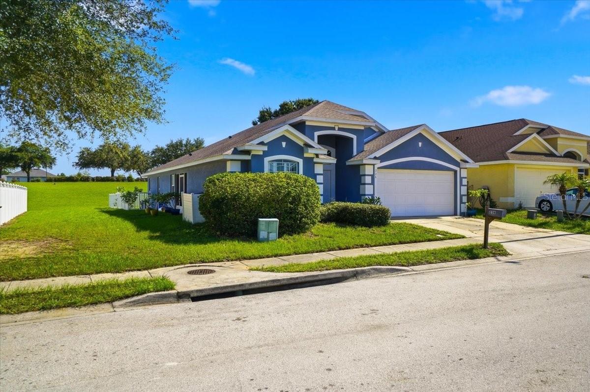 236 SOMERSET DRIVE