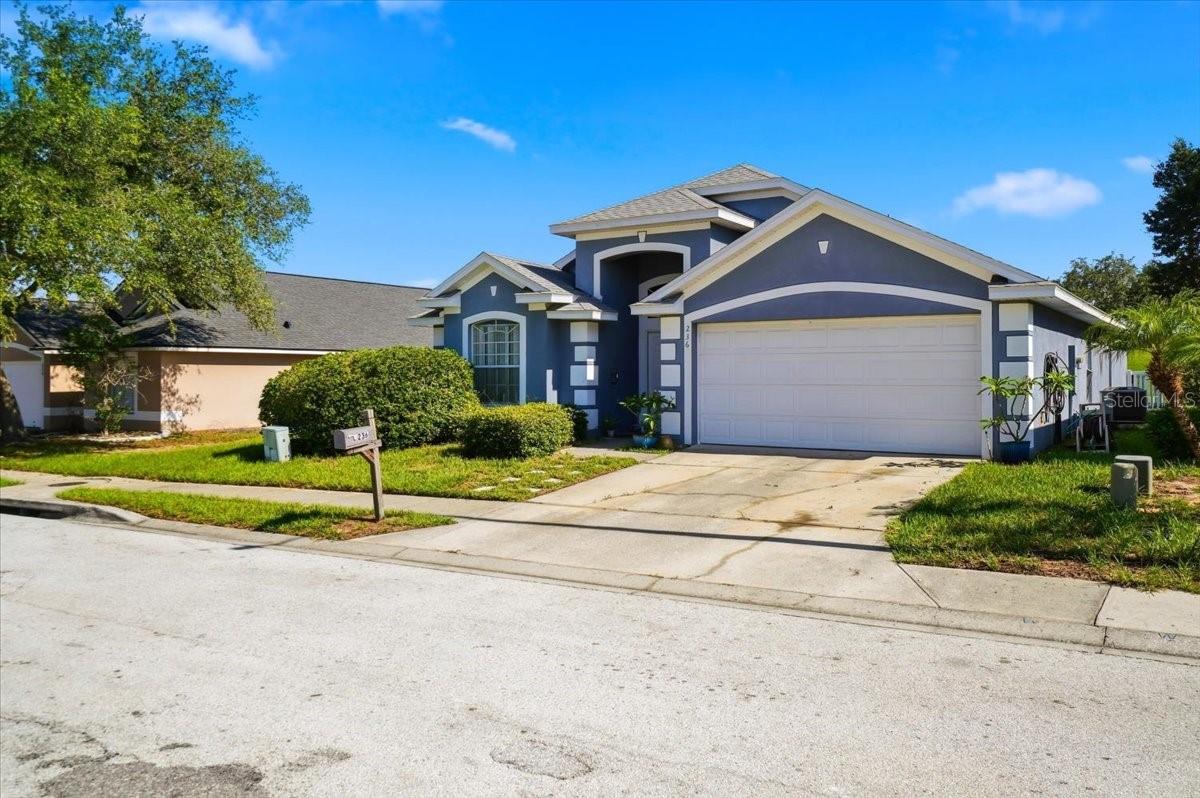 236 SOMERSET DRIVE