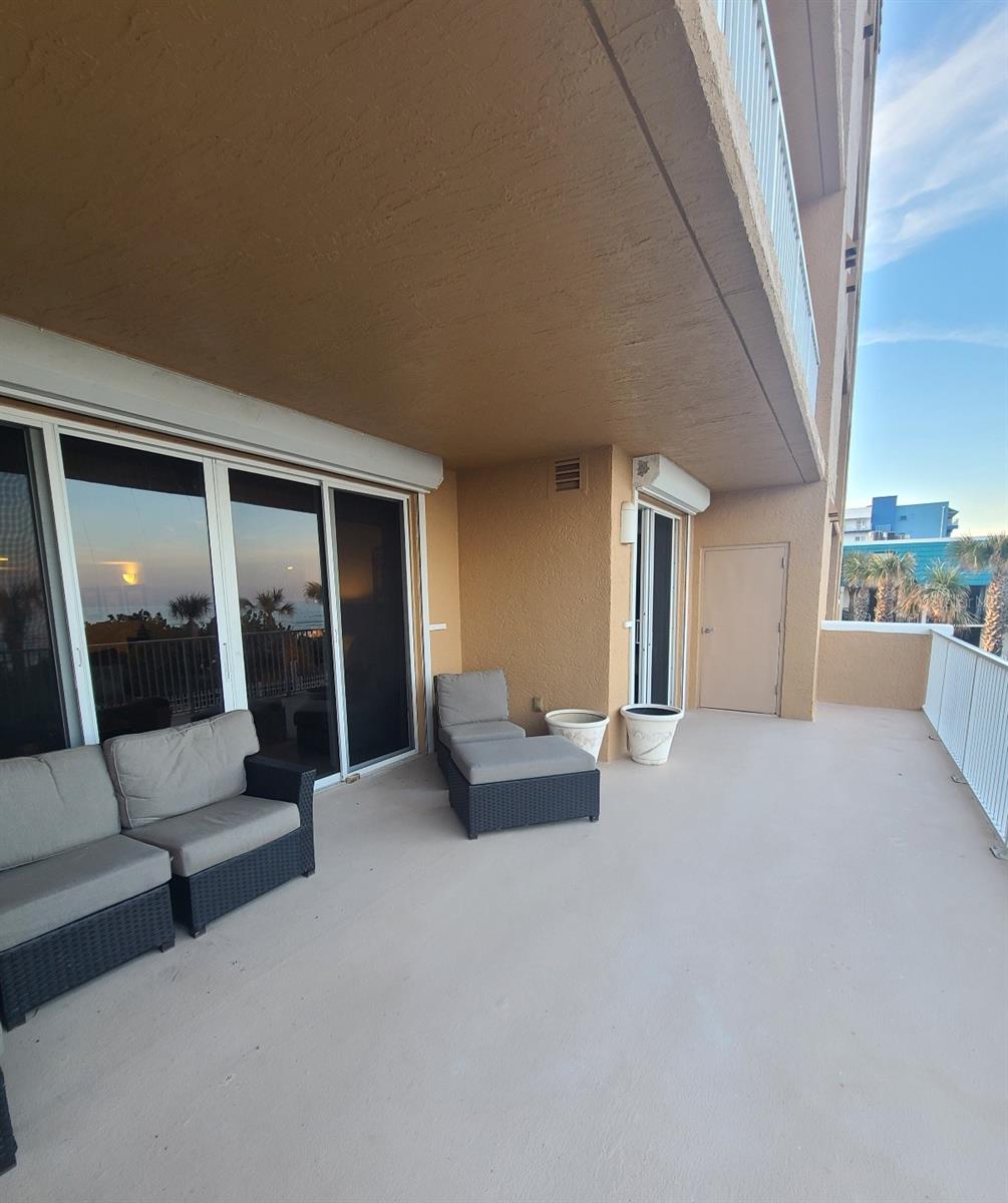 MEDITERRANEAN CONDO - Residential