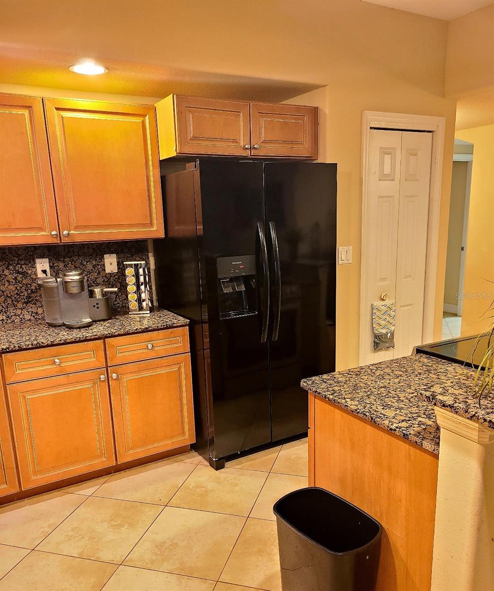 MEDITERRANEAN CONDO - Residential