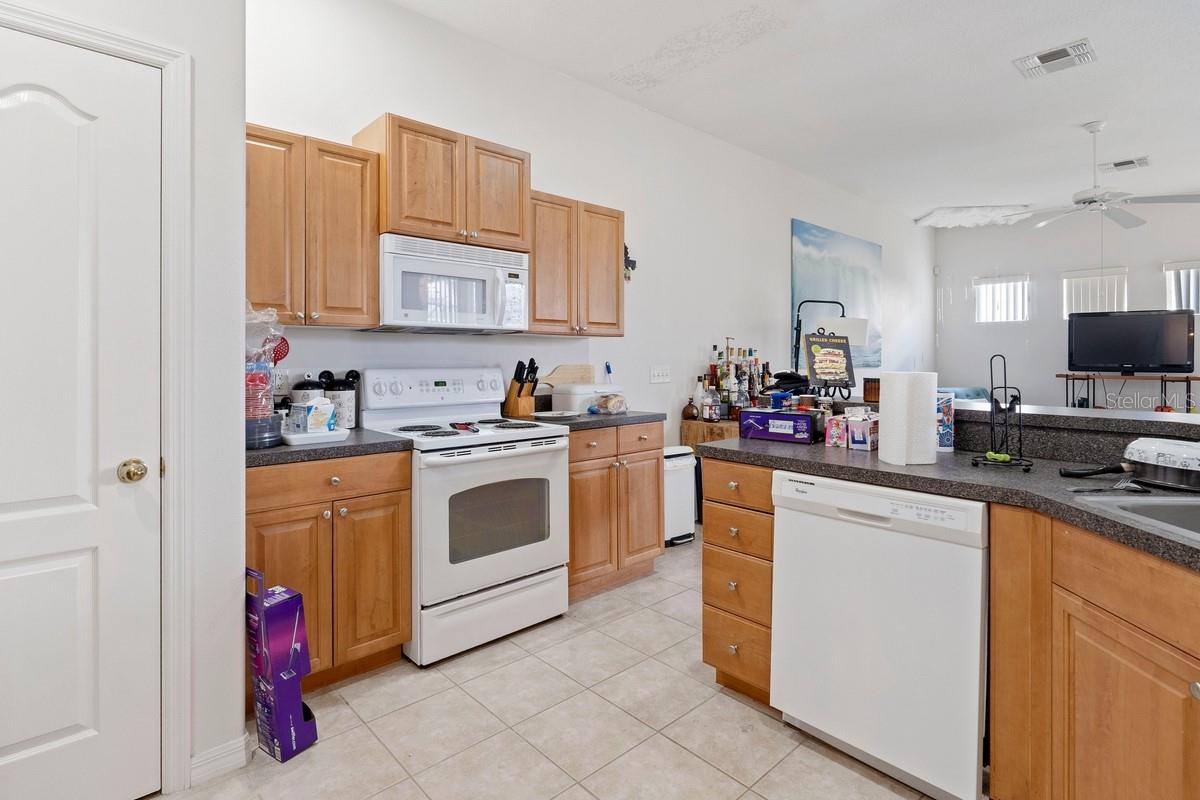 TUSCAN HILLS - Residential