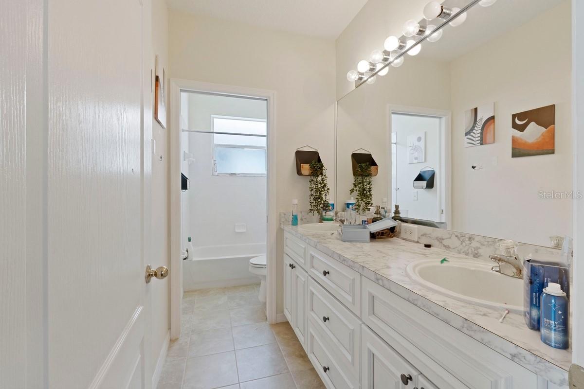 TUSCAN HILLS - Residential