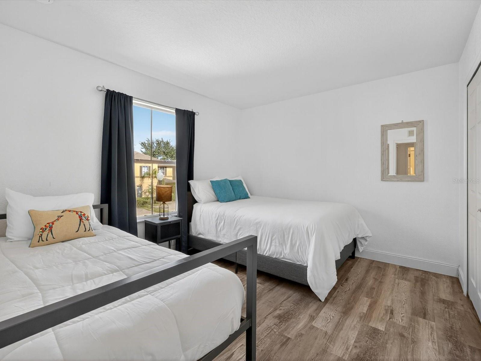 REGAL PALMS AT HIGHLAND RESERVE PH 05 - Residential