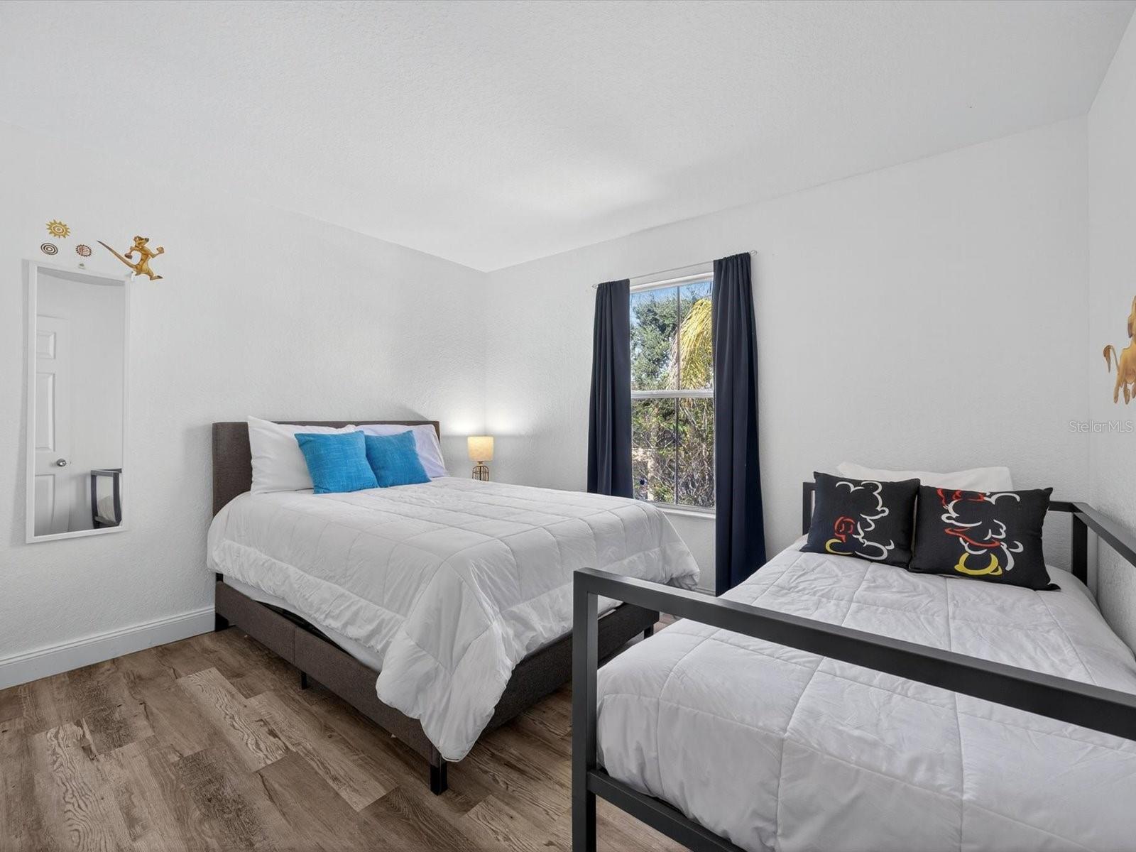 REGAL PALMS AT HIGHLAND RESERVE PH 05 - Residential