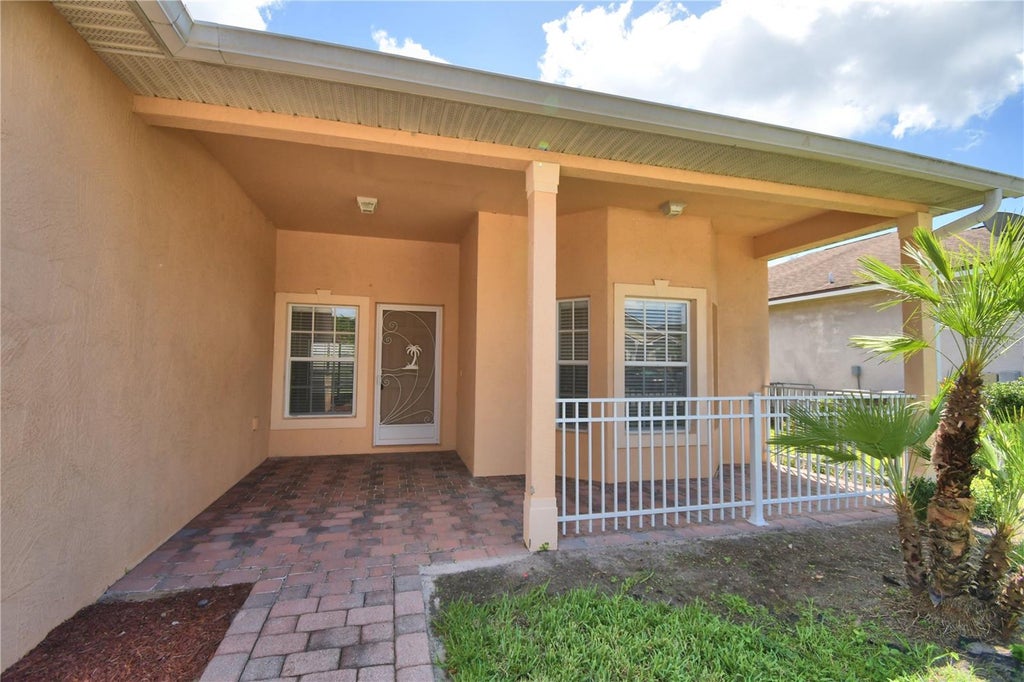Photo of 2338 Salzburg Loop, Winter Haven, FL 33884 (MLS # P4939643)
