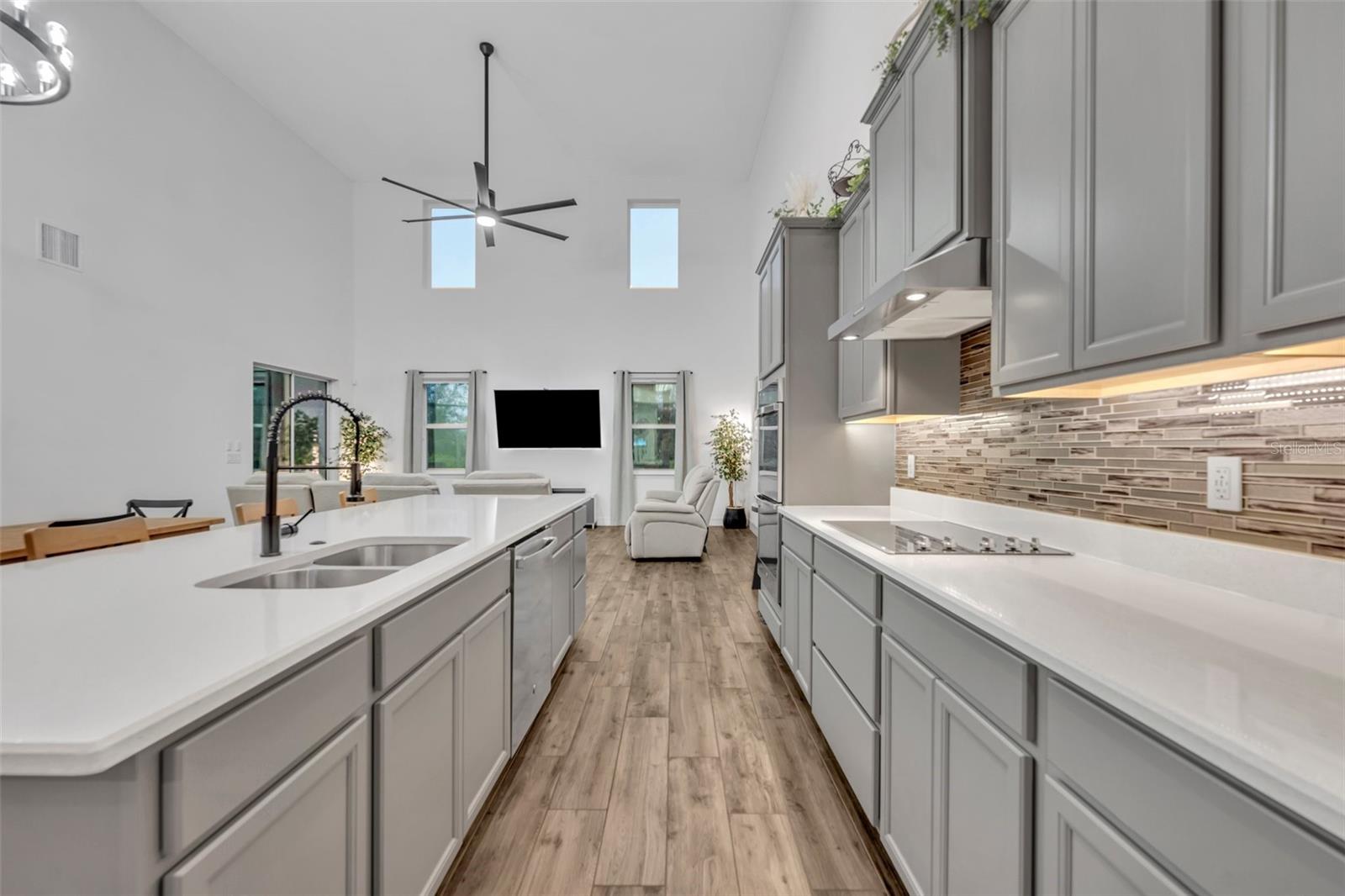 OAKLEY PLACE - Residential
