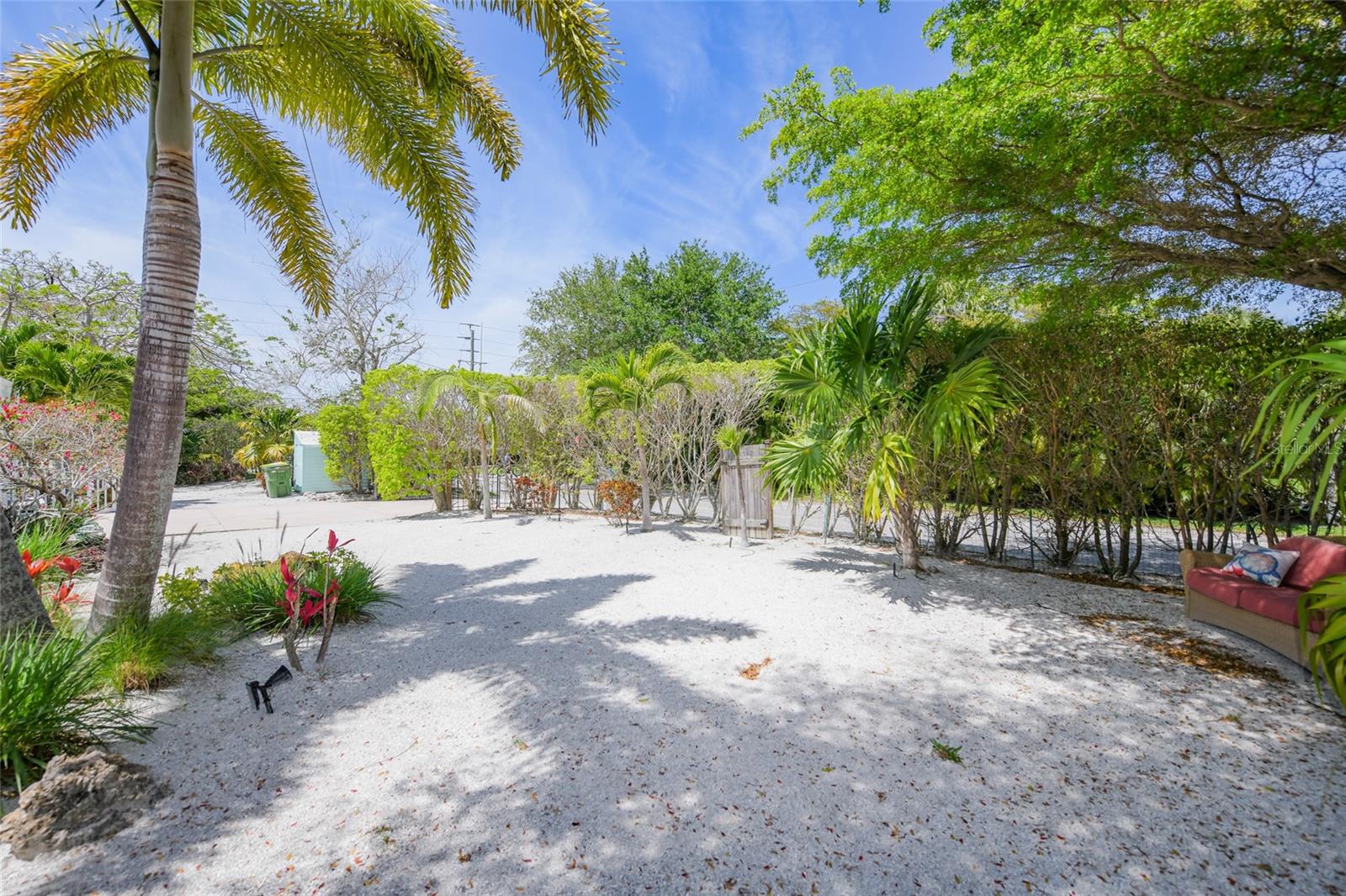 DERRINGERS RESUB - Residential