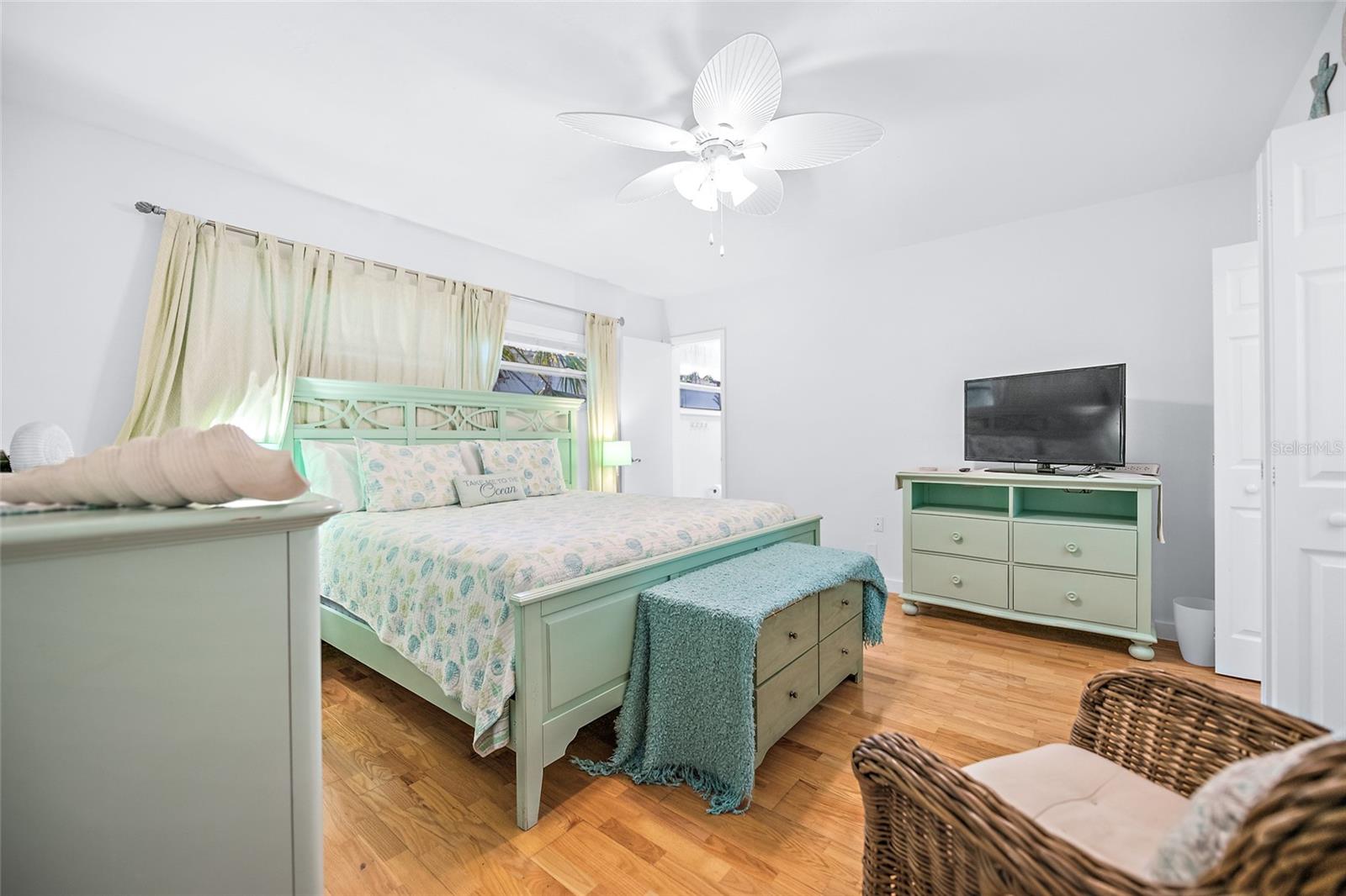 DERRINGERS RESUB - Residential