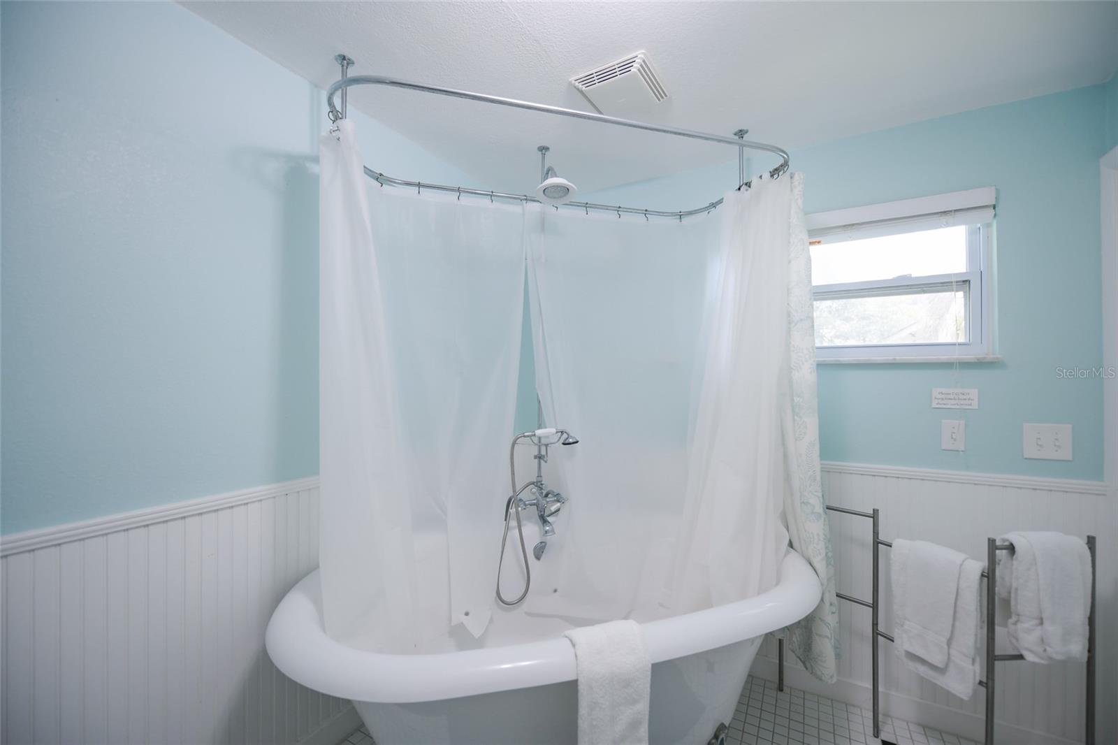 DERRINGERS RESUB - Residential