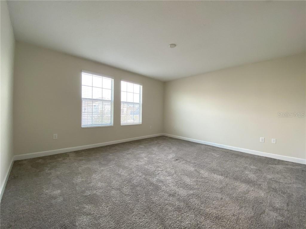 STOREY GROVE PHASE 1B-2 94/53 LOT 209 - Residential Lease