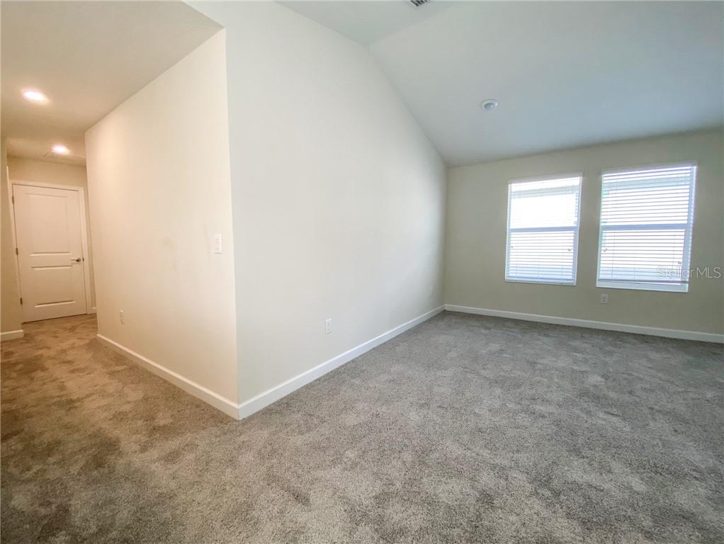 STOREY GROVE PHASE 1B-2 94/53 LOT 209 - Residential Lease