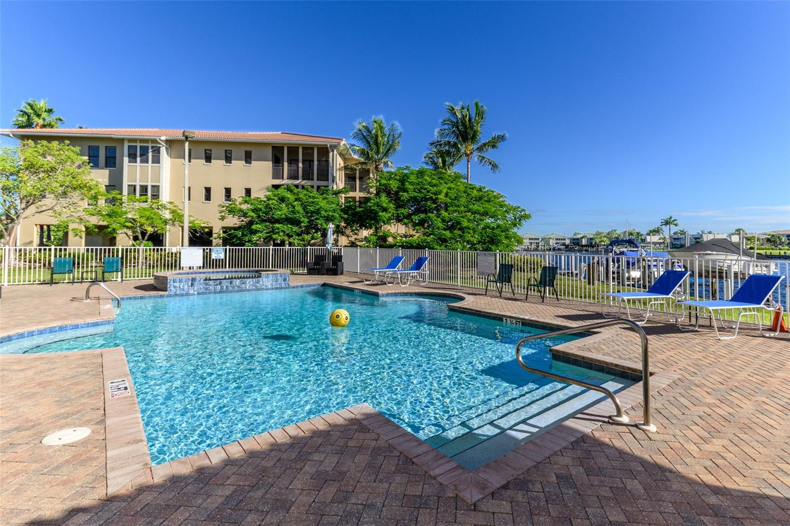 LA ROMANA CONDO - Residential Lease