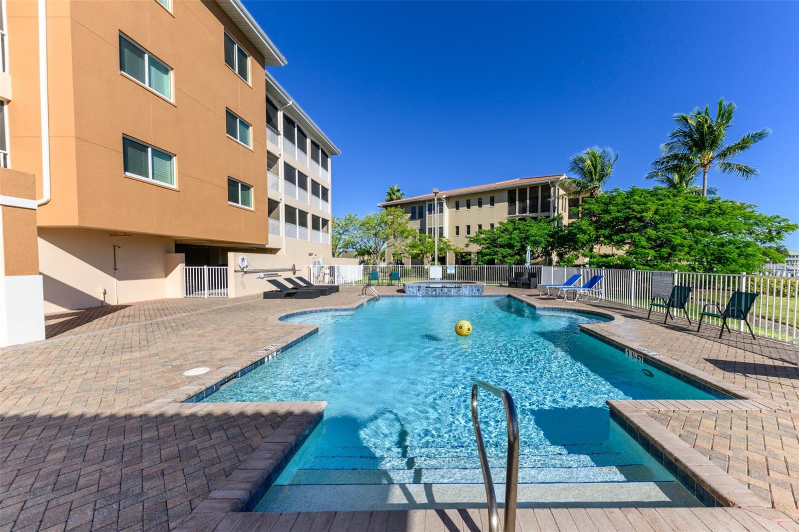 LA ROMANA CONDO - Residential Lease