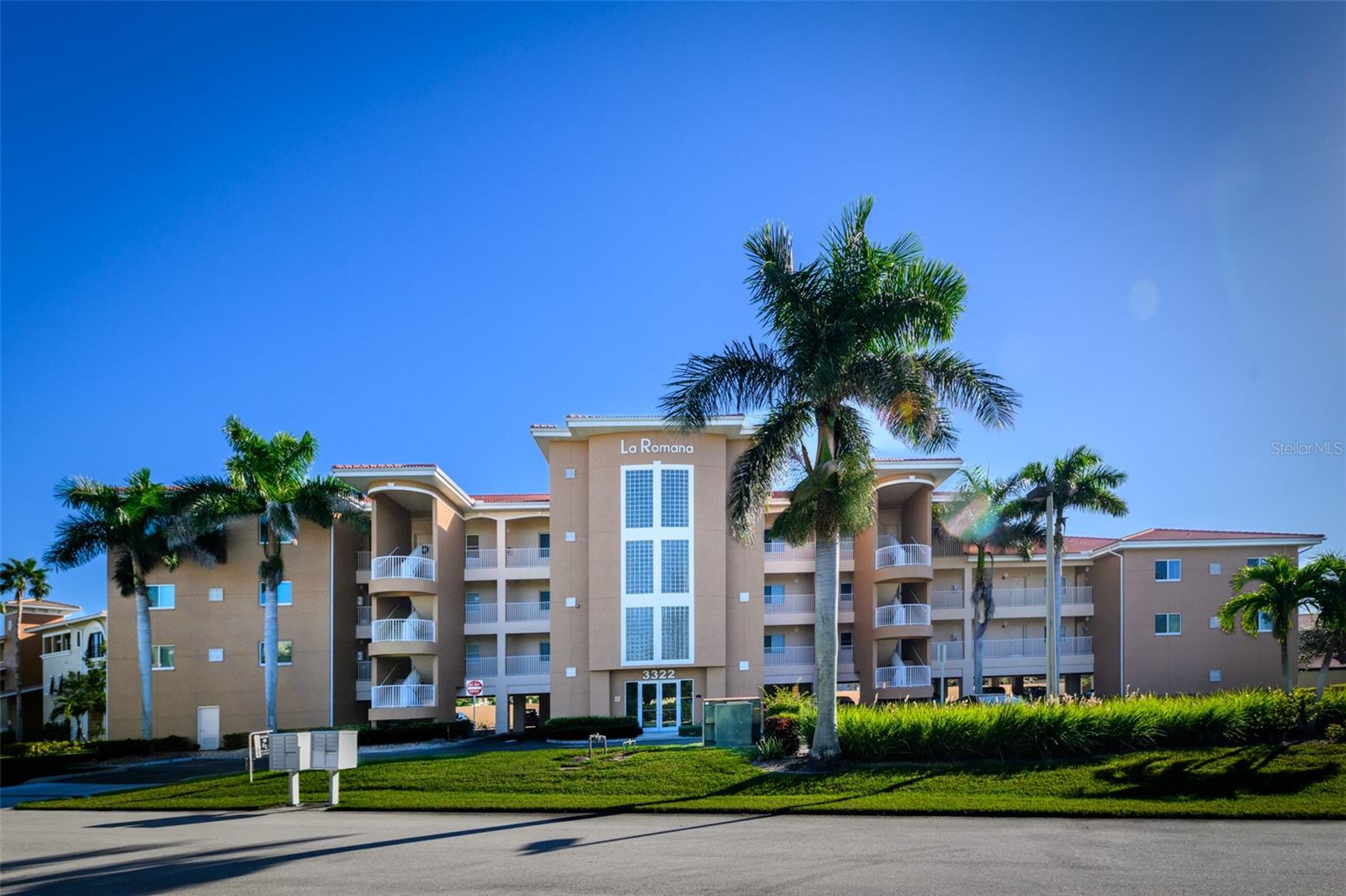 LA ROMANA CONDO - Residential Lease