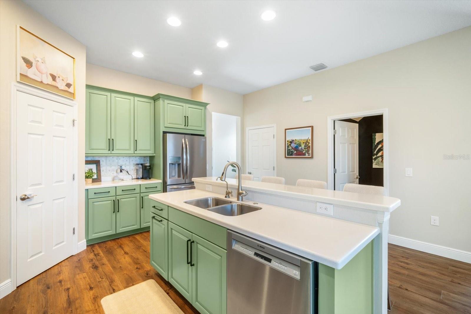 WINTHROP VILLAGE PH 2FB - Residential Lease