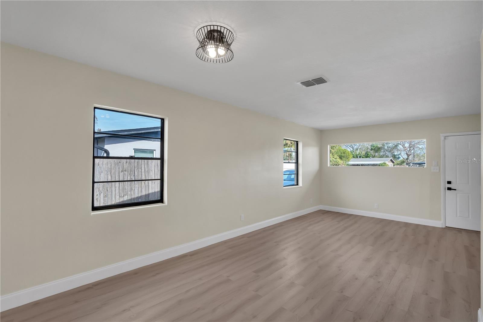 TANGELO PARK SEC 02 - Residential