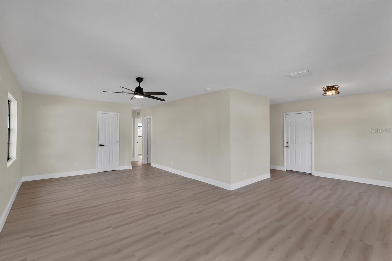 TANGELO PARK SEC 02 - Residential