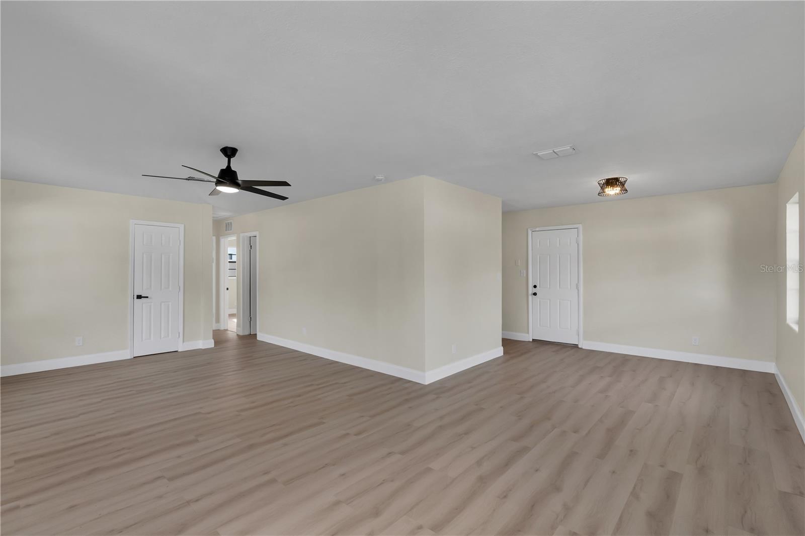 TANGELO PARK SEC 02 - Residential