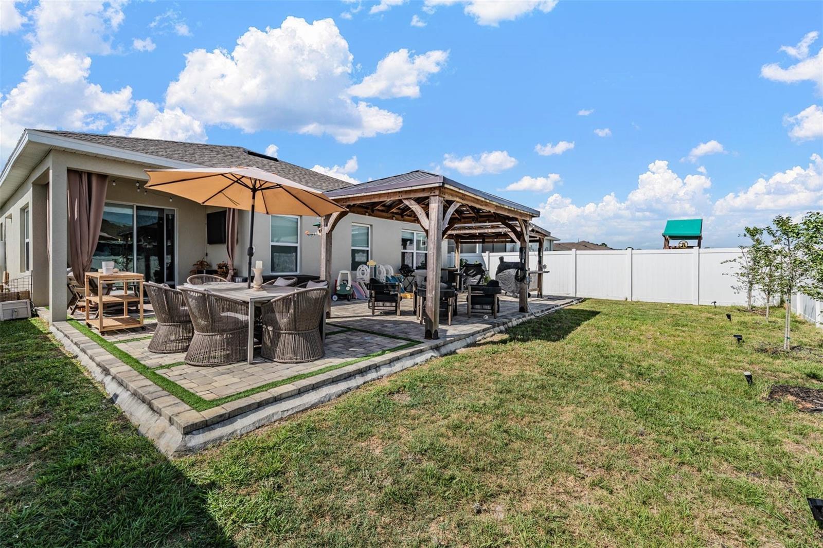 PARK MEADOWS - Residential