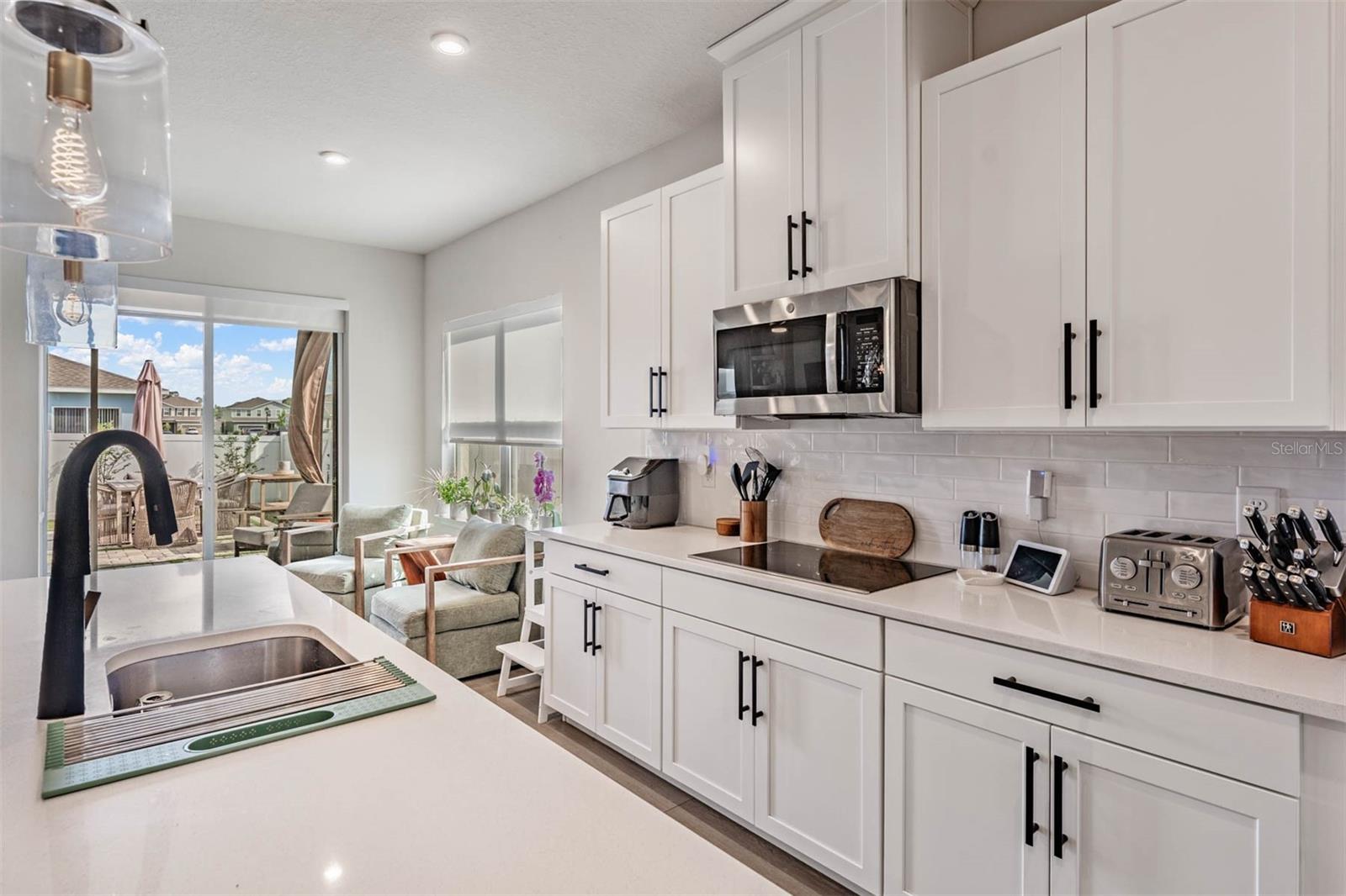 29345 MEADOWCROFT AVENUE