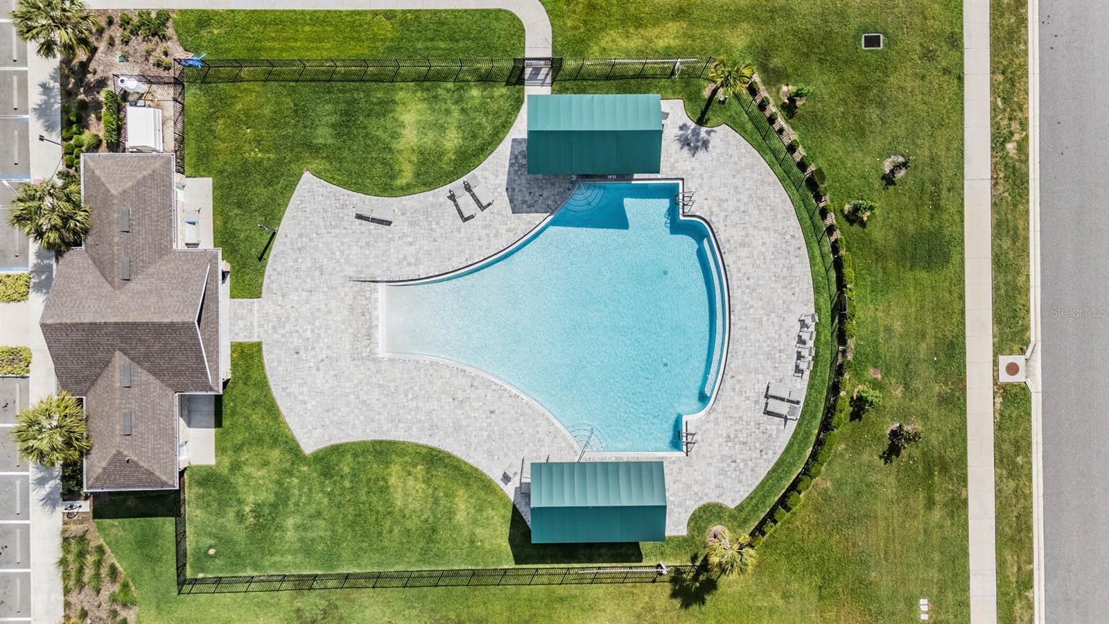 PARK MEADOWS - Residential