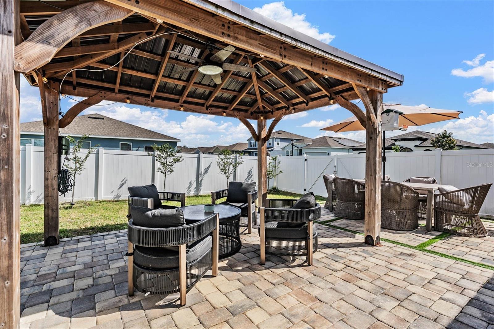 PARK MEADOWS - Residential