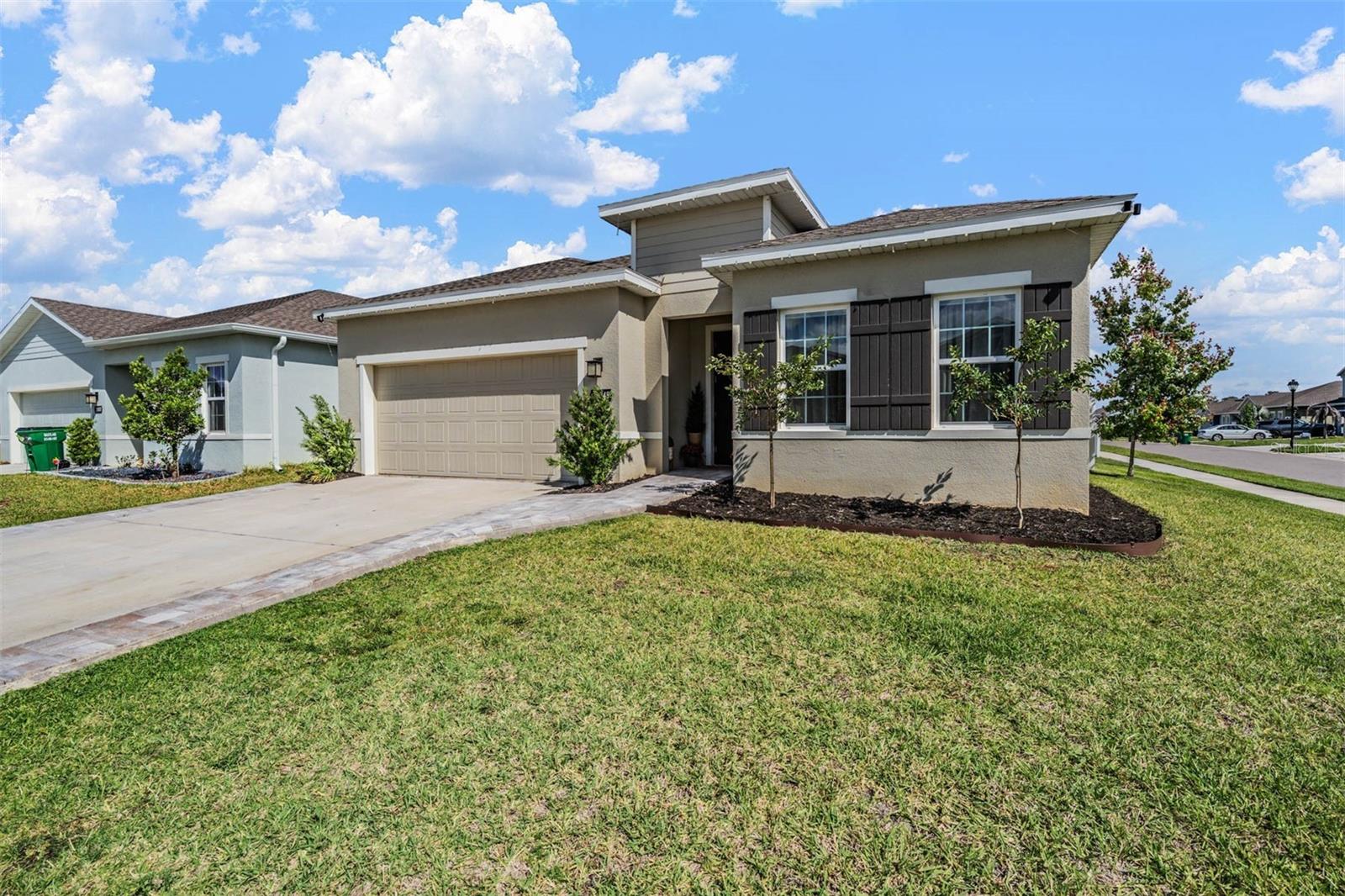 PARK MEADOWS - Residential